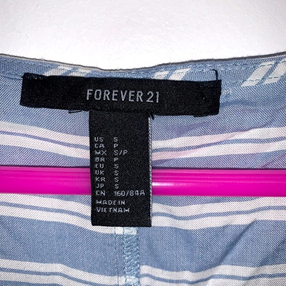 [S] NWOT - F21 romper - Picture 6 of 7